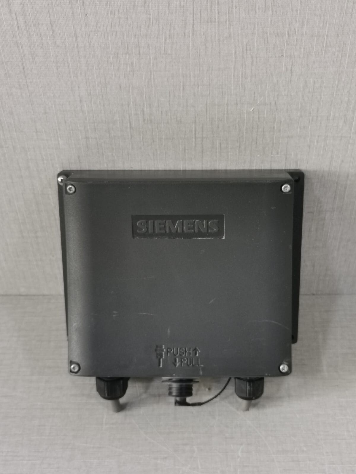 SIEMENS 6AV6 671-5AE10-0AX0 CONNECTIVITY BOX DP PLUS