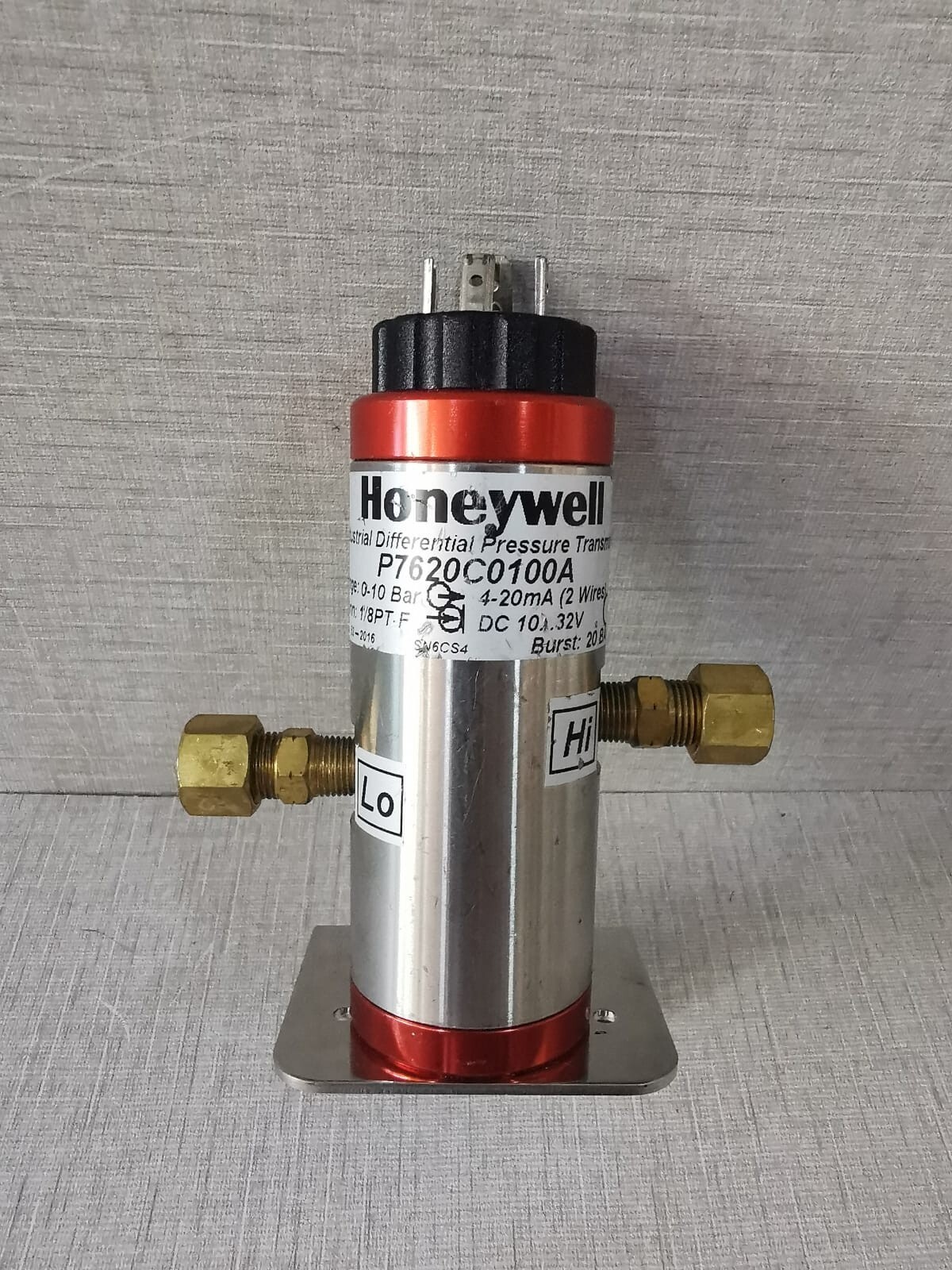 HONEYWELL P7620C0100A INDUSTRIAL DIFFERENTIAL PRESSURE TRANSMITTER
