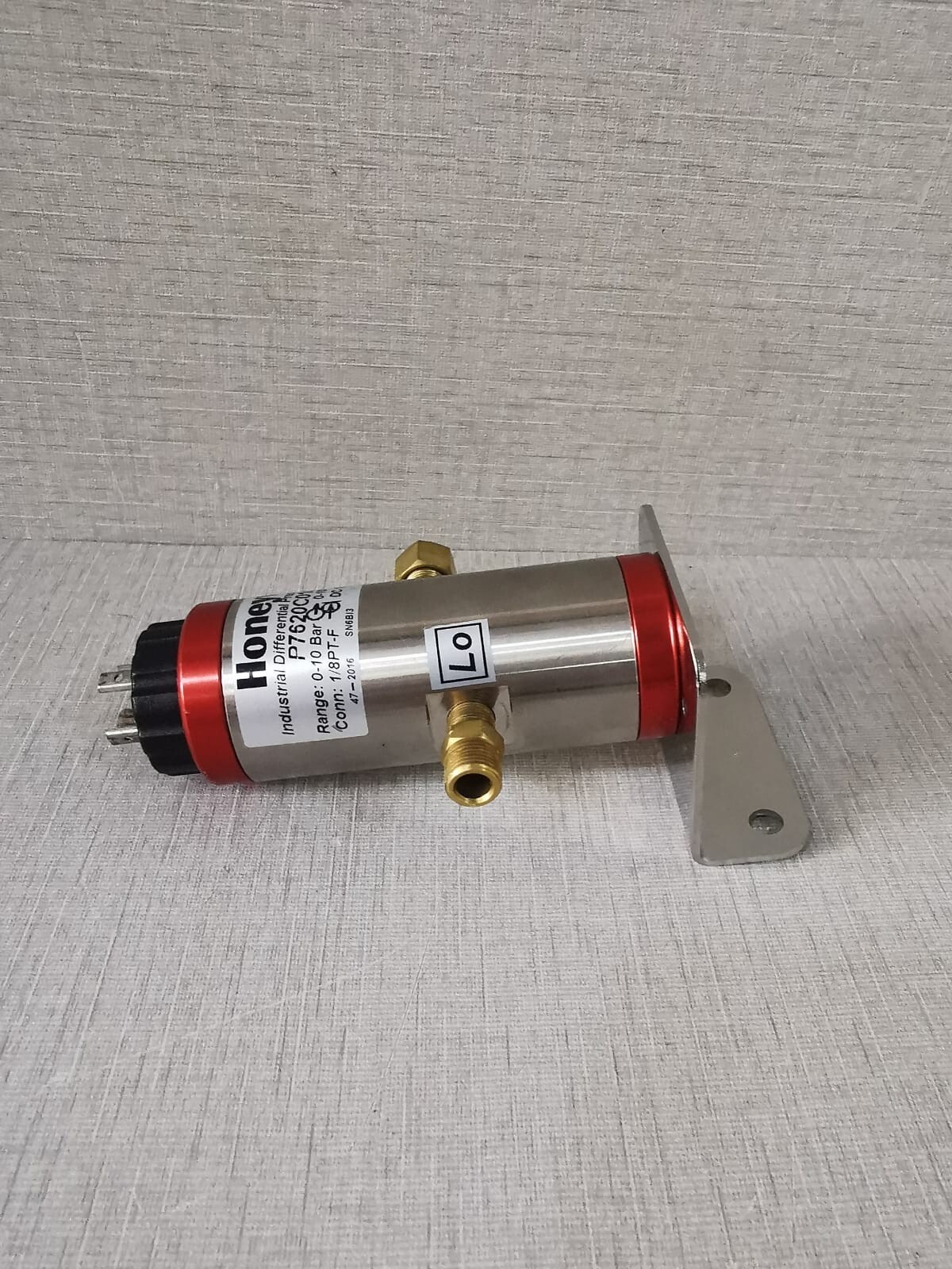 Honeywell P7620C0100B HONEYWELL P7620C0100B INDUSTRIAL DIFFERENTIAL PRESSURE TRANSMITTER 7
