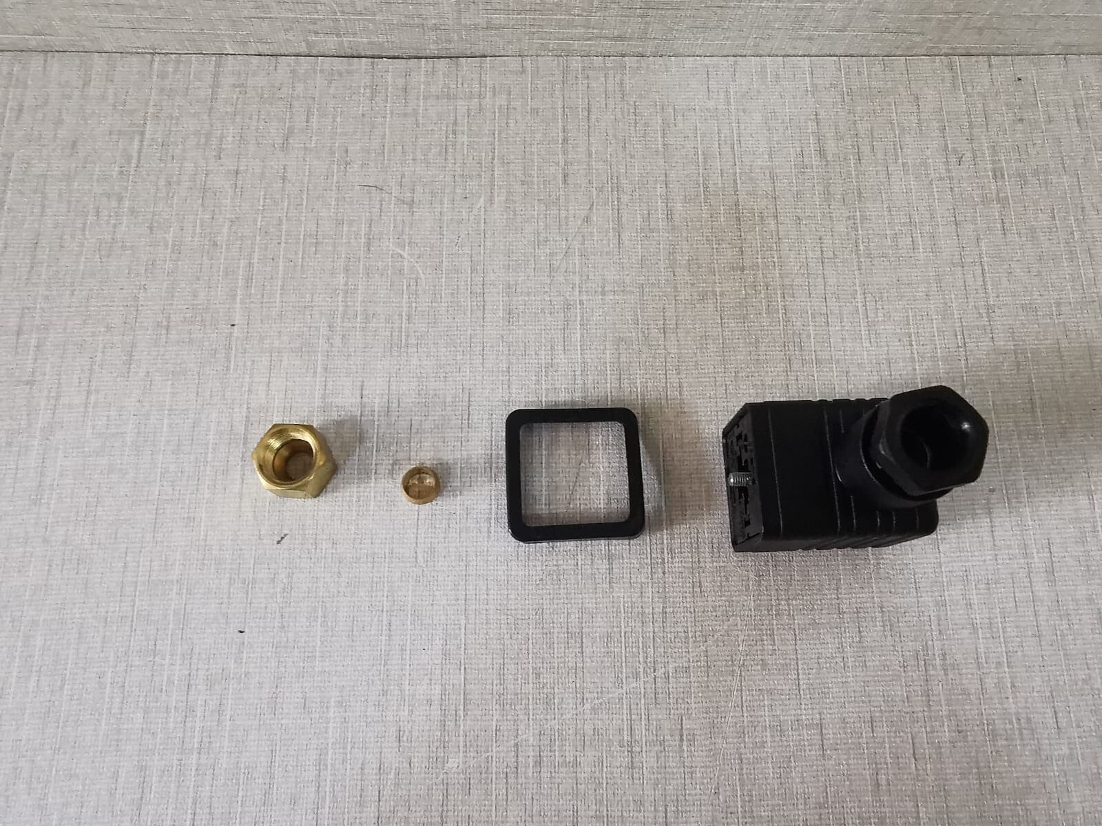 Honeywell P7620C0100B HONEYWELL P7620C0100B INDUSTRIAL DIFFERENTIAL PRESSURE TRANSMITTER 10
