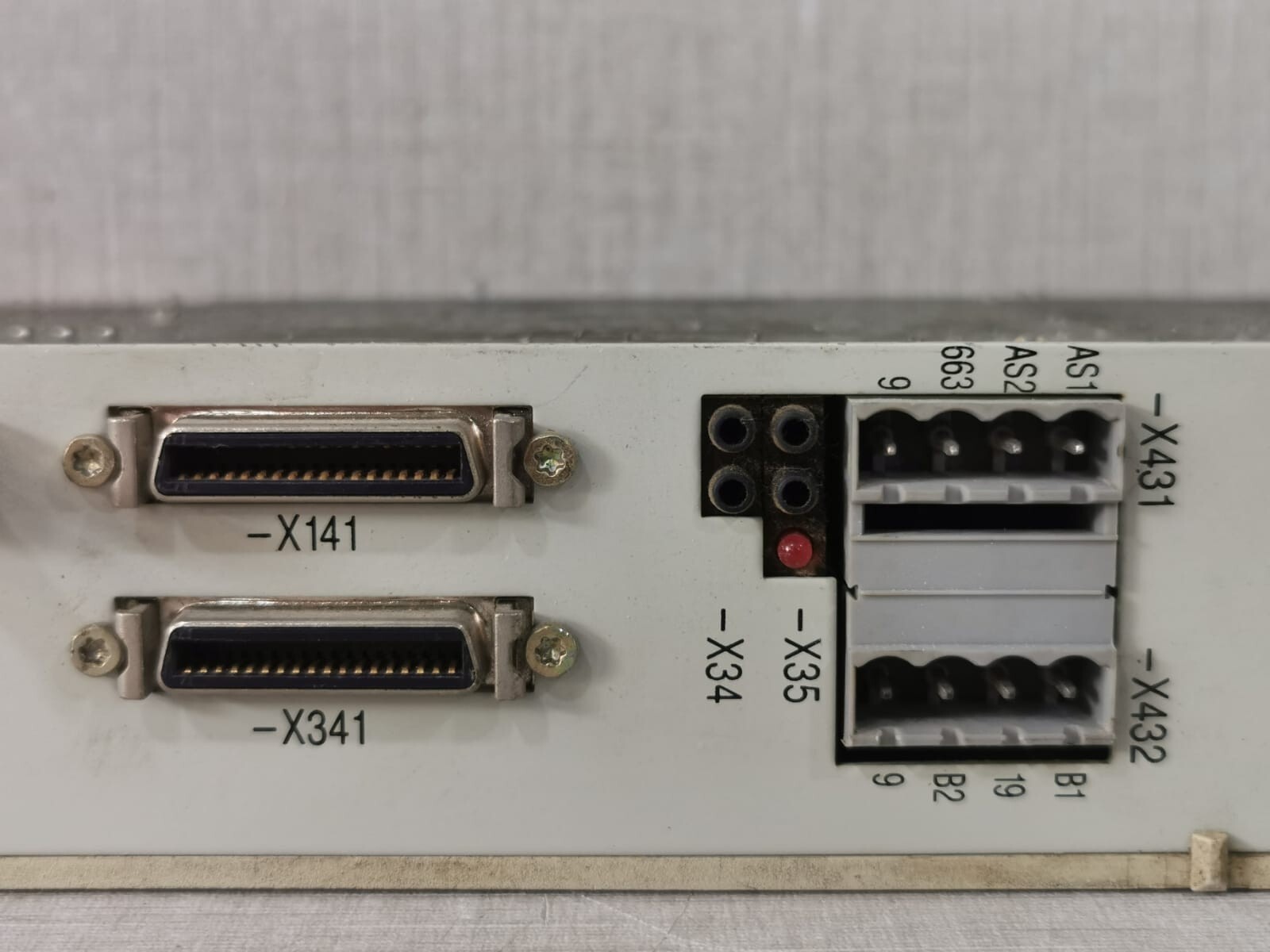 Siemens 6SN1118-0DH210AA1 SIEMENS 6SN1118-0DH210AA1 Control Unit 3