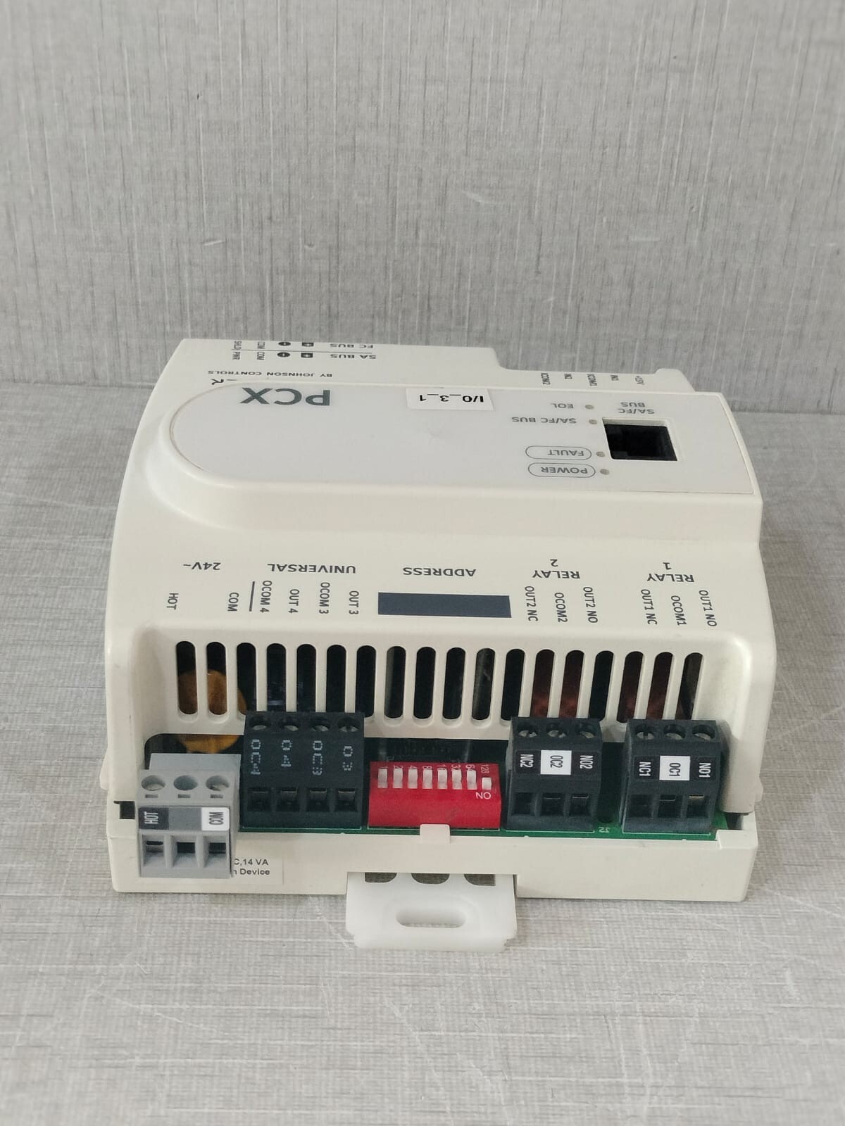 JOHNSON CONTROLS PCX2711 JOHNSON CONTROLS PCX2711 Digital Universal Programmable Relay REV U S/W VER 6.2 7