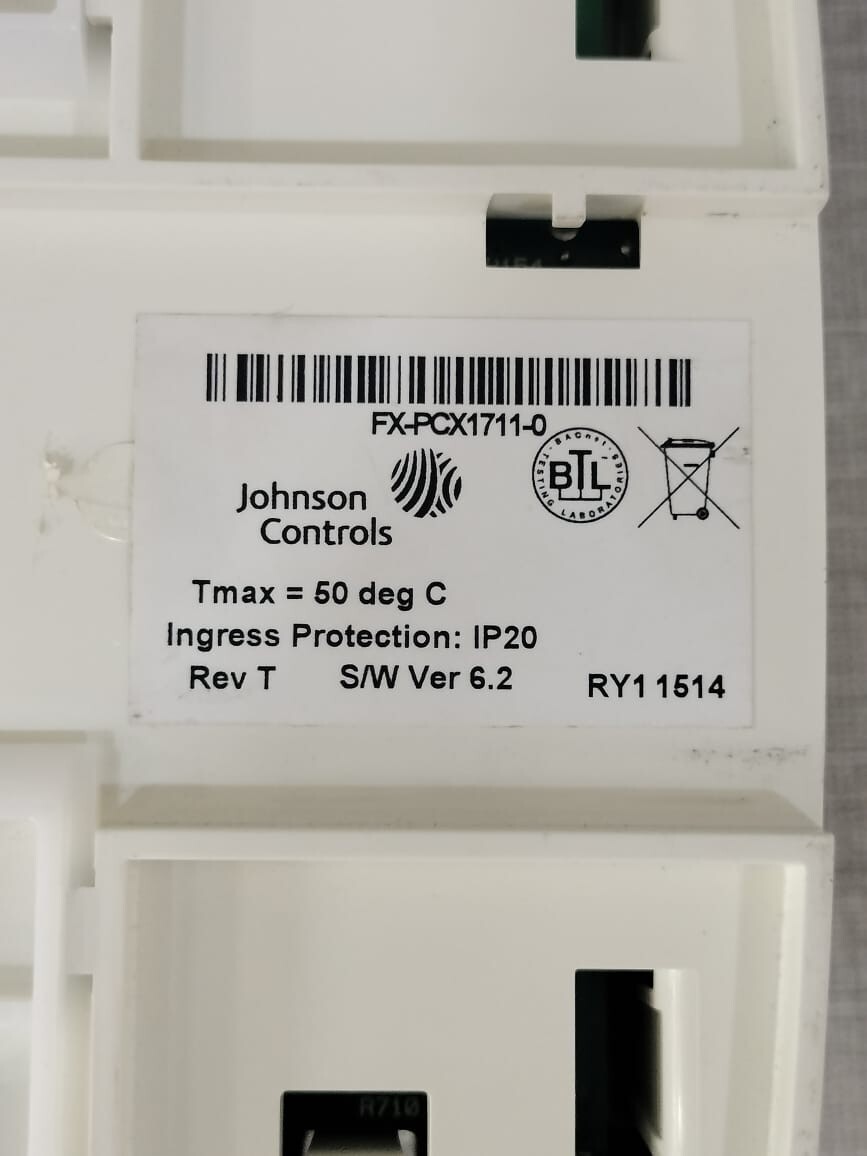 JOHNSON CONTROLS PCX1711 JOHNSON CONTROLS PCX1711 Digital Universal Programmable Relay REV T S/W VER 6.2 4
