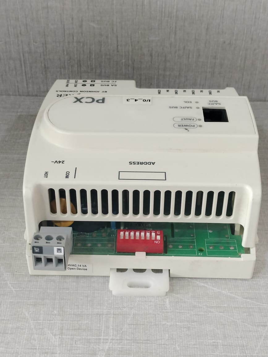 JOHNSON CONTROLS PCX1711 JOHNSON CONTROLS PCX1711 Digital Universal Programmable Relay REV T S/W VER 6.2 5