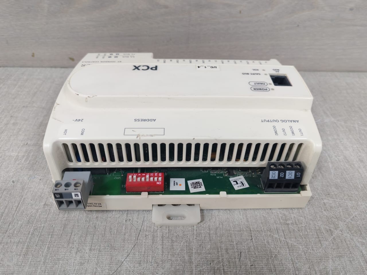 JOHNSON CONTROLS FX-PCX2721-0 REV.L S/W VER6.2 JOHNSON CONTROLS PCX2721 / FX-PCX2721-0 REV.L S/W VER6.2 EXPLORER CONTROLLER 9