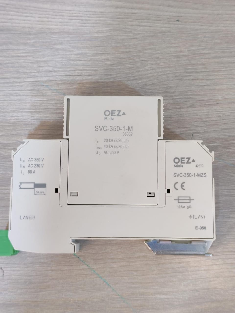 OEZ MINIA SVC-350-1-MZS OEZ MD-62DC Surge voltage arrester 10