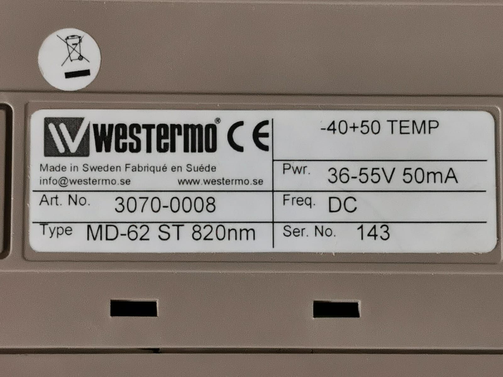 Westermo MD-62DC WESTERMO MD-62DC MODEM / Type: MD-62 ST - Only with Slightly Crack Parts 2