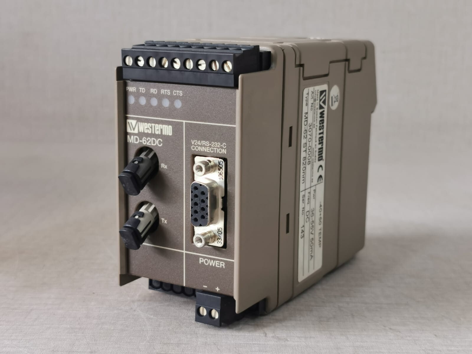 Westermo MD-62DC WESTERMO MD-62DC MODEM / Type: MD-62 ST - Only with Slightly Crack Parts 7