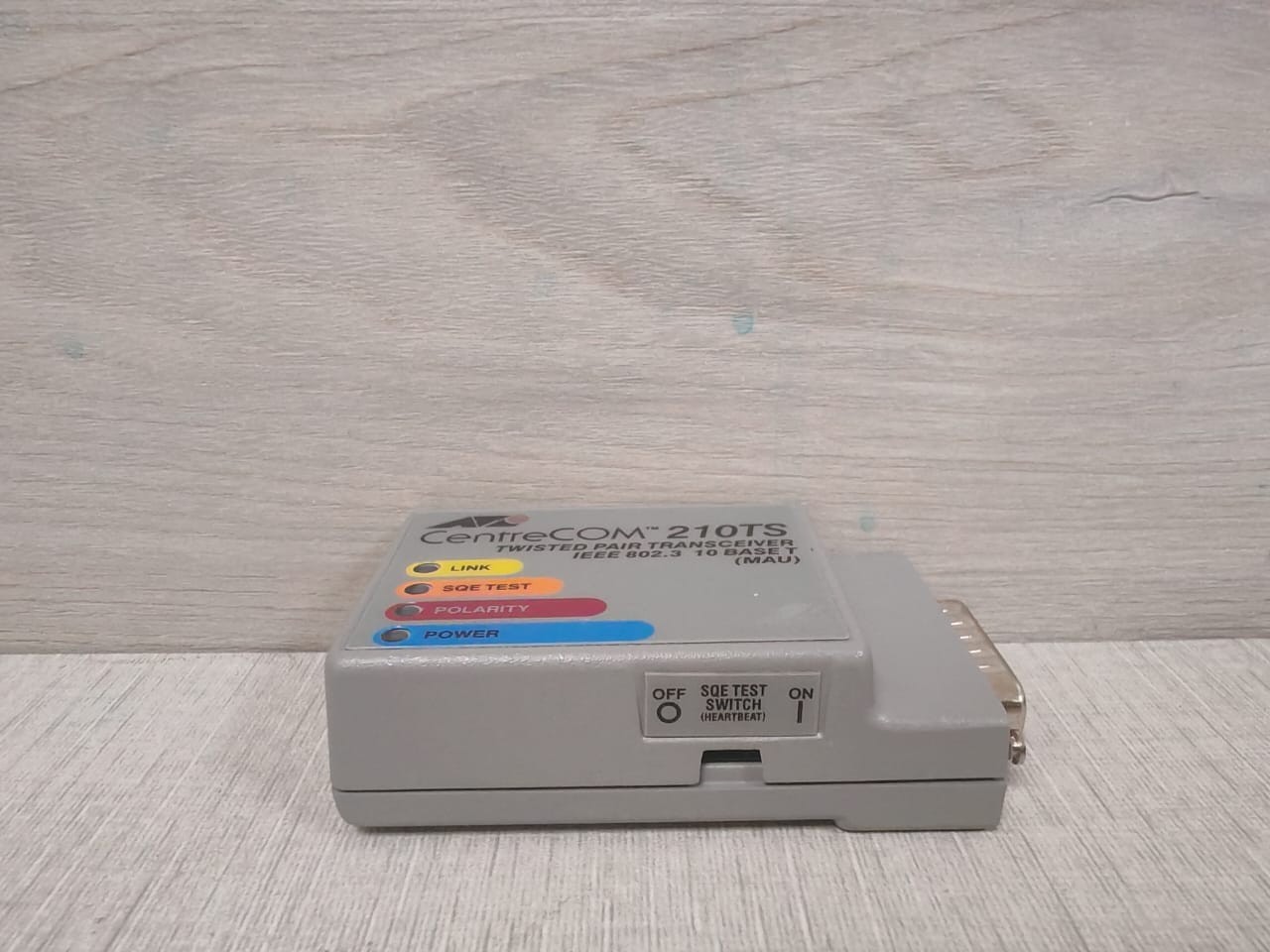 ALLIED TELESYN AT-210TS Allied Telesyn AT-210TS CentreCOM Twisted Pair Transceiver 8