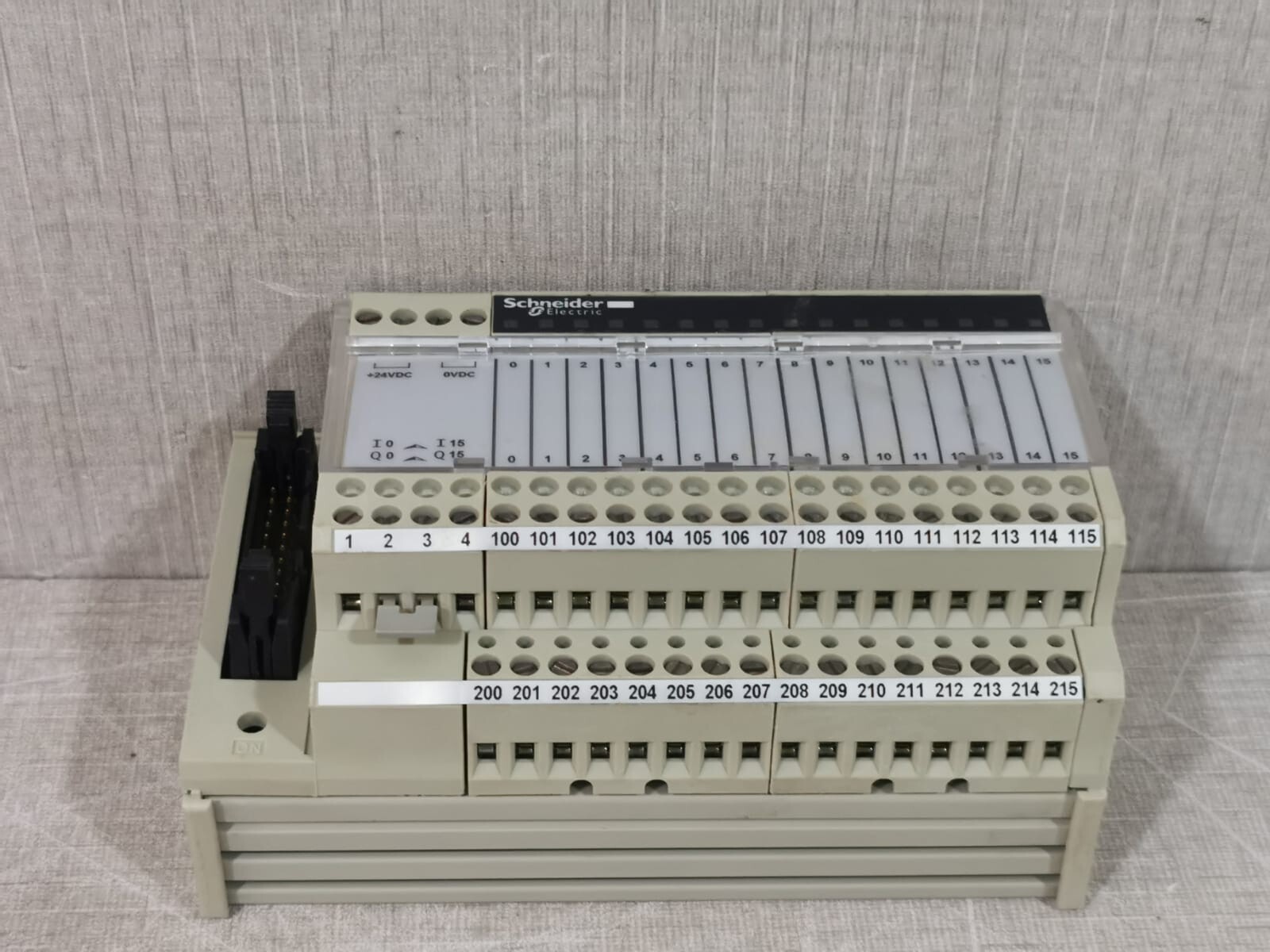 Schneider Electric H16S21 Schneider Electric ABE7- H16S21 Modicon 5