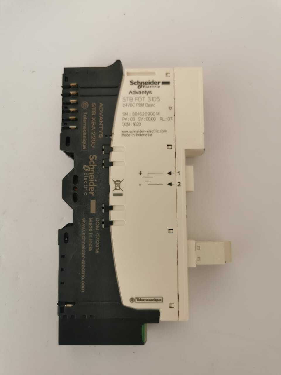 Schneider Electric STB PDT 3105 Schneider Electric STB PDT 3105 4