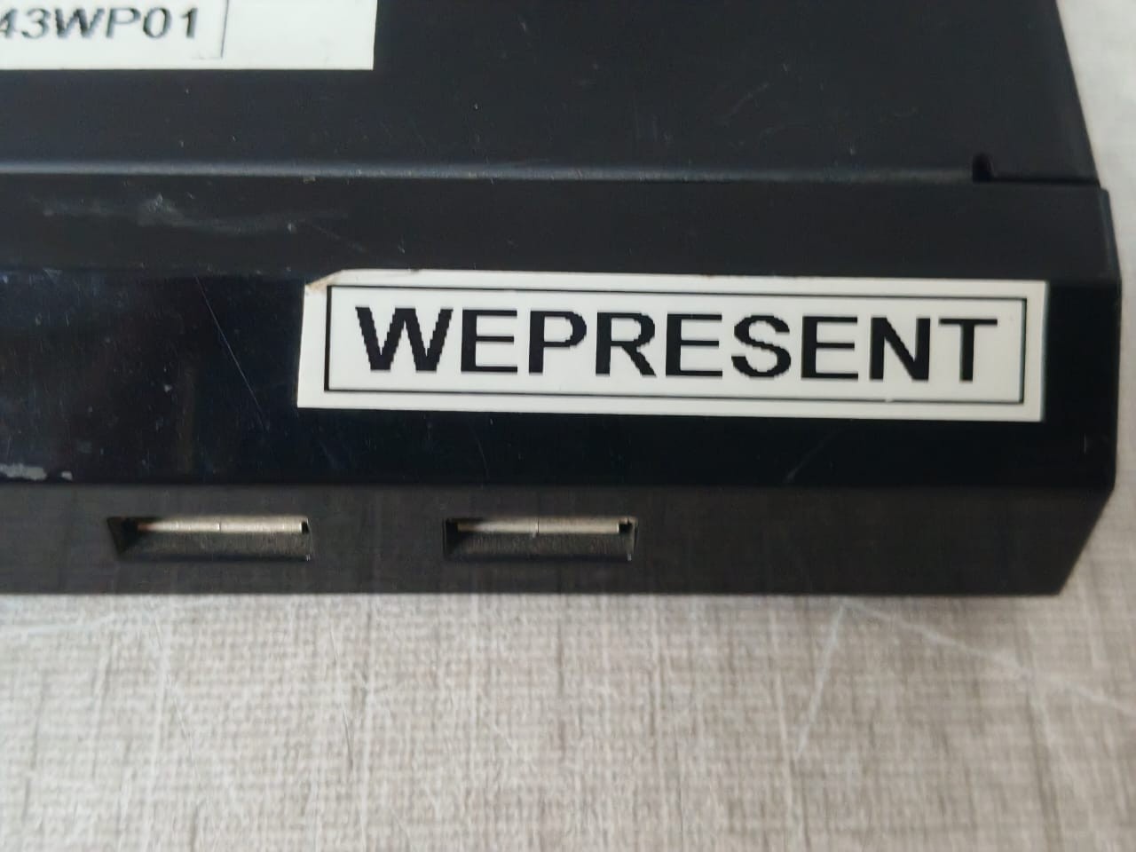 WEPRESENT WIPG-1000 WEPRESENT WIPG-1000 Wireless Interactive Presentation 4