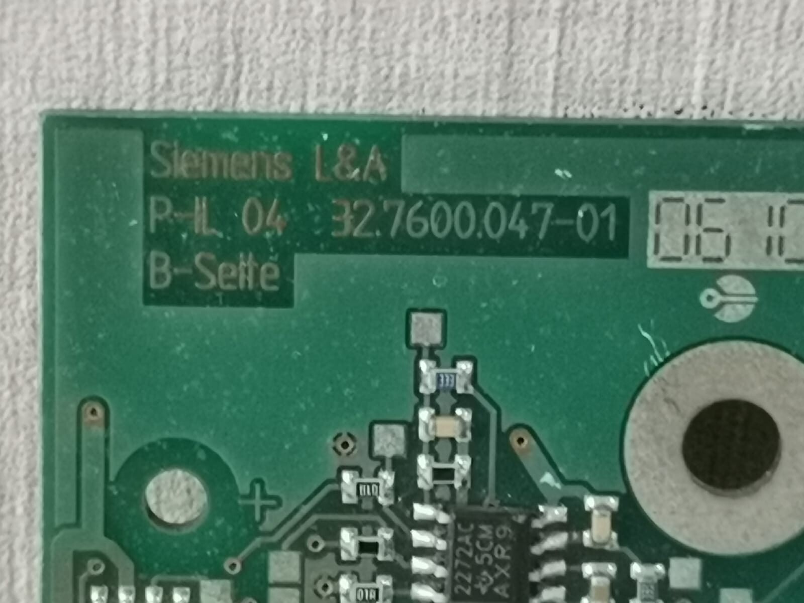 Siemens 32.7600.050-00 SIEMENS P-IL04/02 BOARD 32.7600.050-00 2
