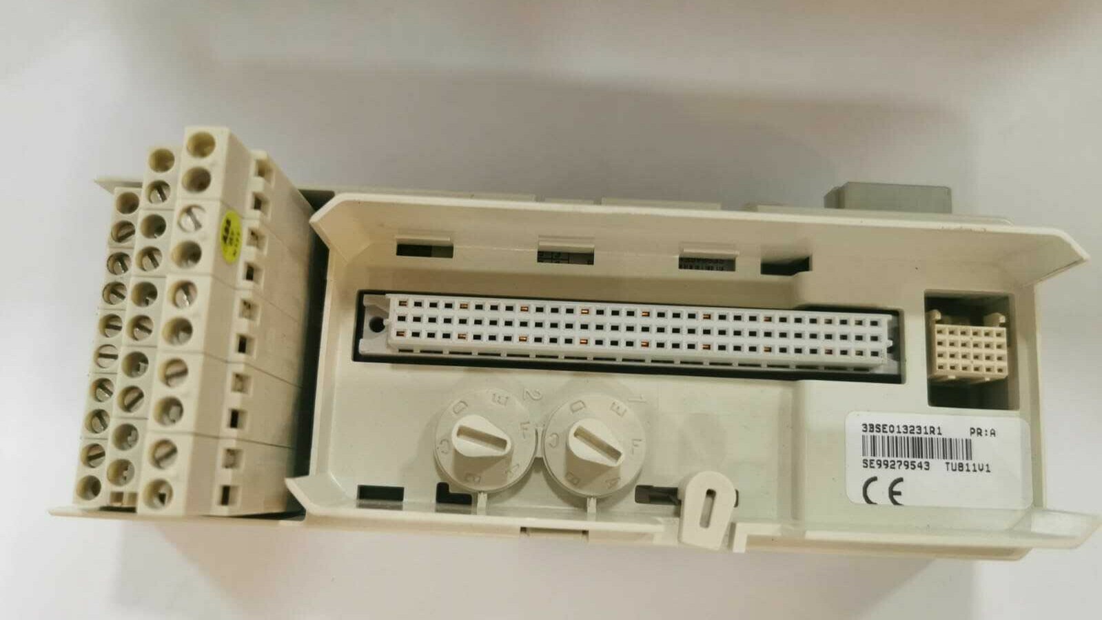 ABB TU811V1 BASE 3BSE013231R1