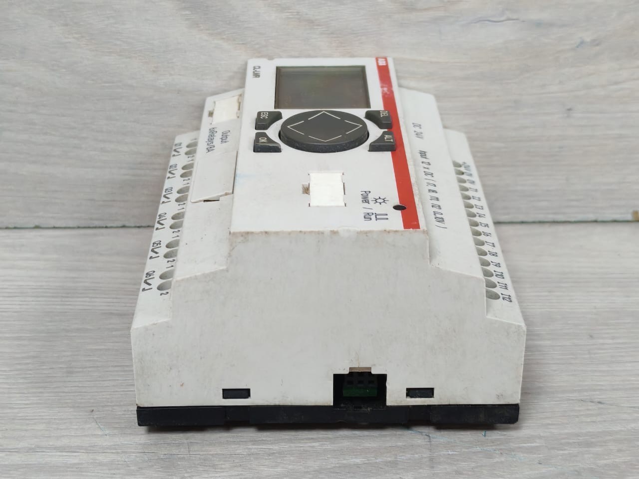 ABB 1SVR440721R0300 ABB CL-LMR Expandable Logic Relay 1SVR440721R0300 CL-LMR.C18DC2 7