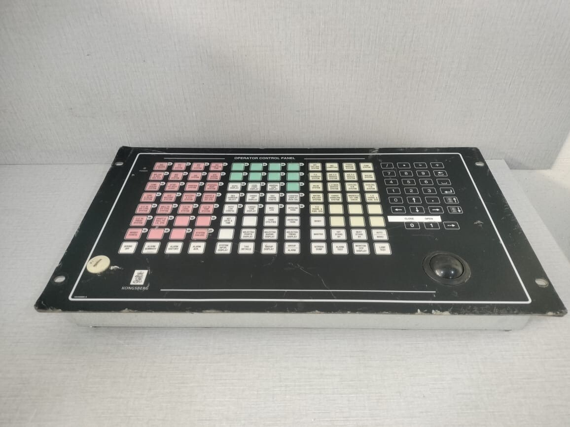 KONGSBERG HA458880A / OCP 8810 S2 NT REV A1 OPERATOR CONTROL PANEL 4