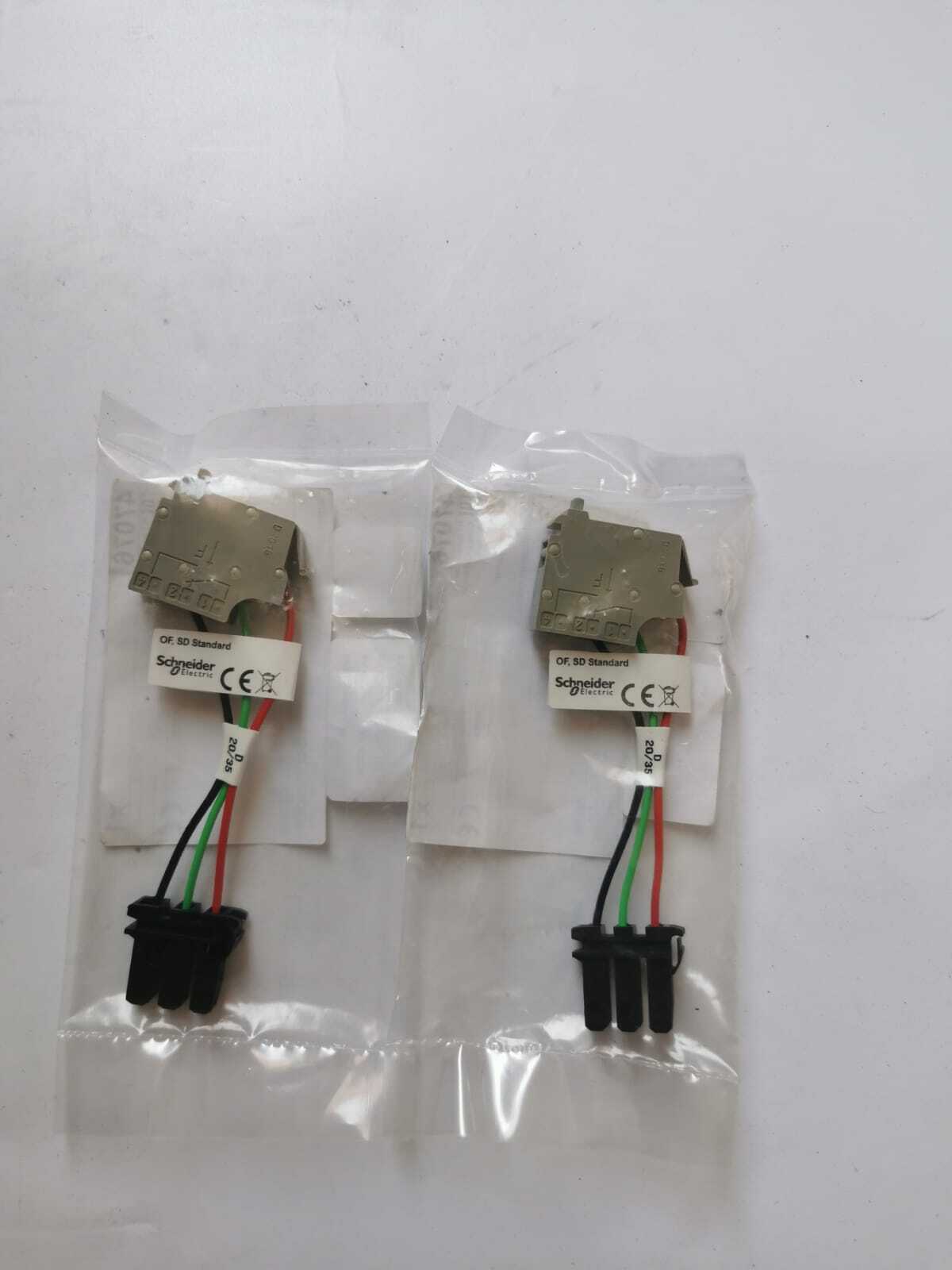 Schneider Electric ENERLIN-X Schneider Electric 47076 Auxiliary Contact 2