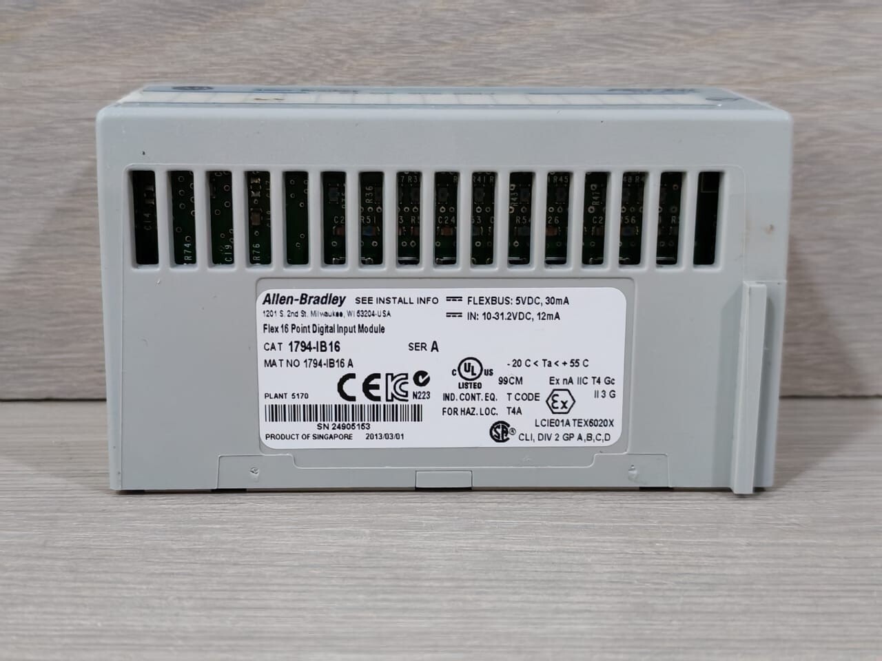 Rockwell Automation 1794-IB16 Allen Bradley 1794-IB16 & 1794-TB3S Flex I/O Module 6