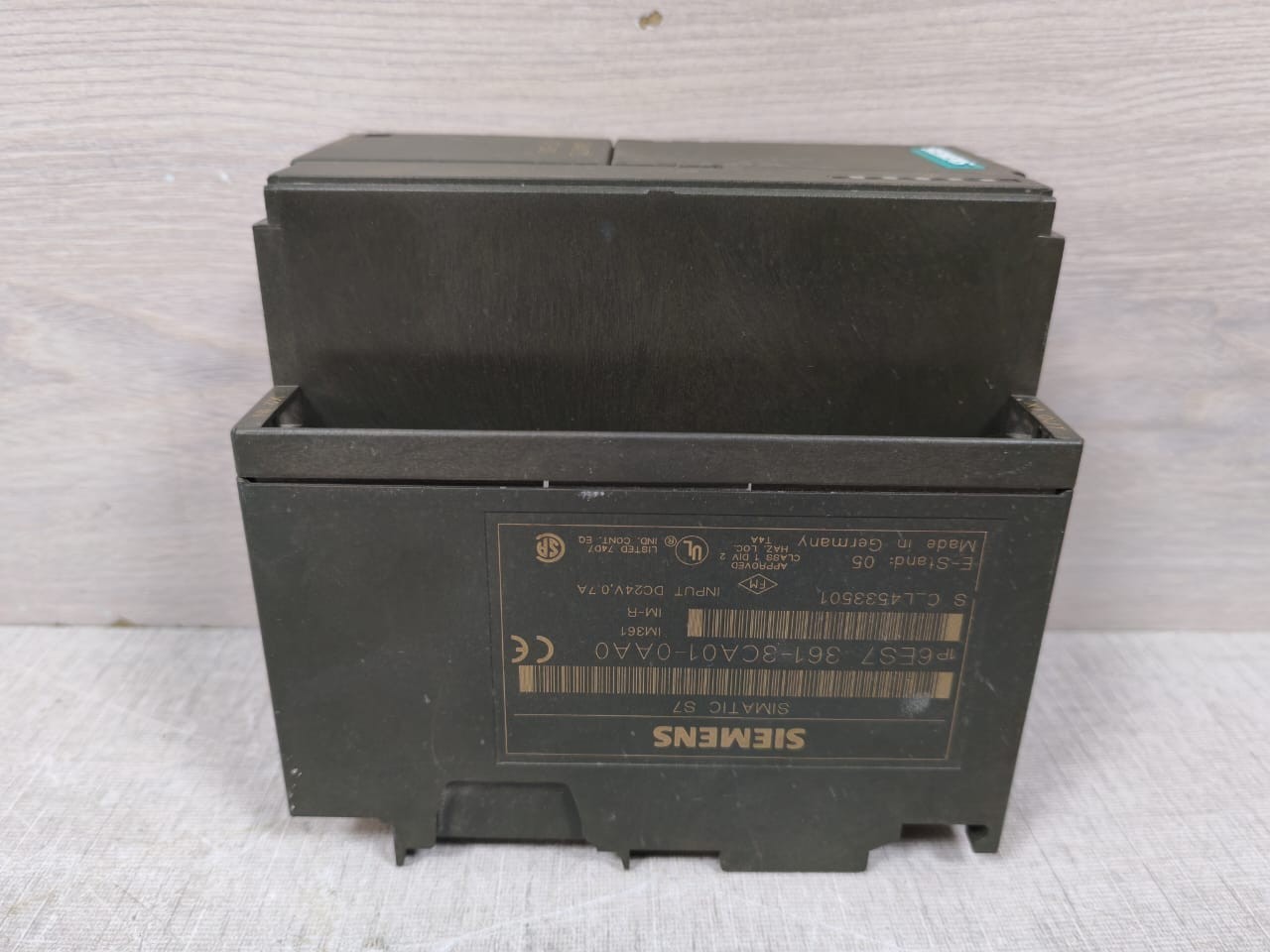 SIEMENS 6ES7 361-3CA01-0AA0 SIEMENS SIMATIC S7-300 6ES7 361-3CA01-0AA0 E-Stand 05 6