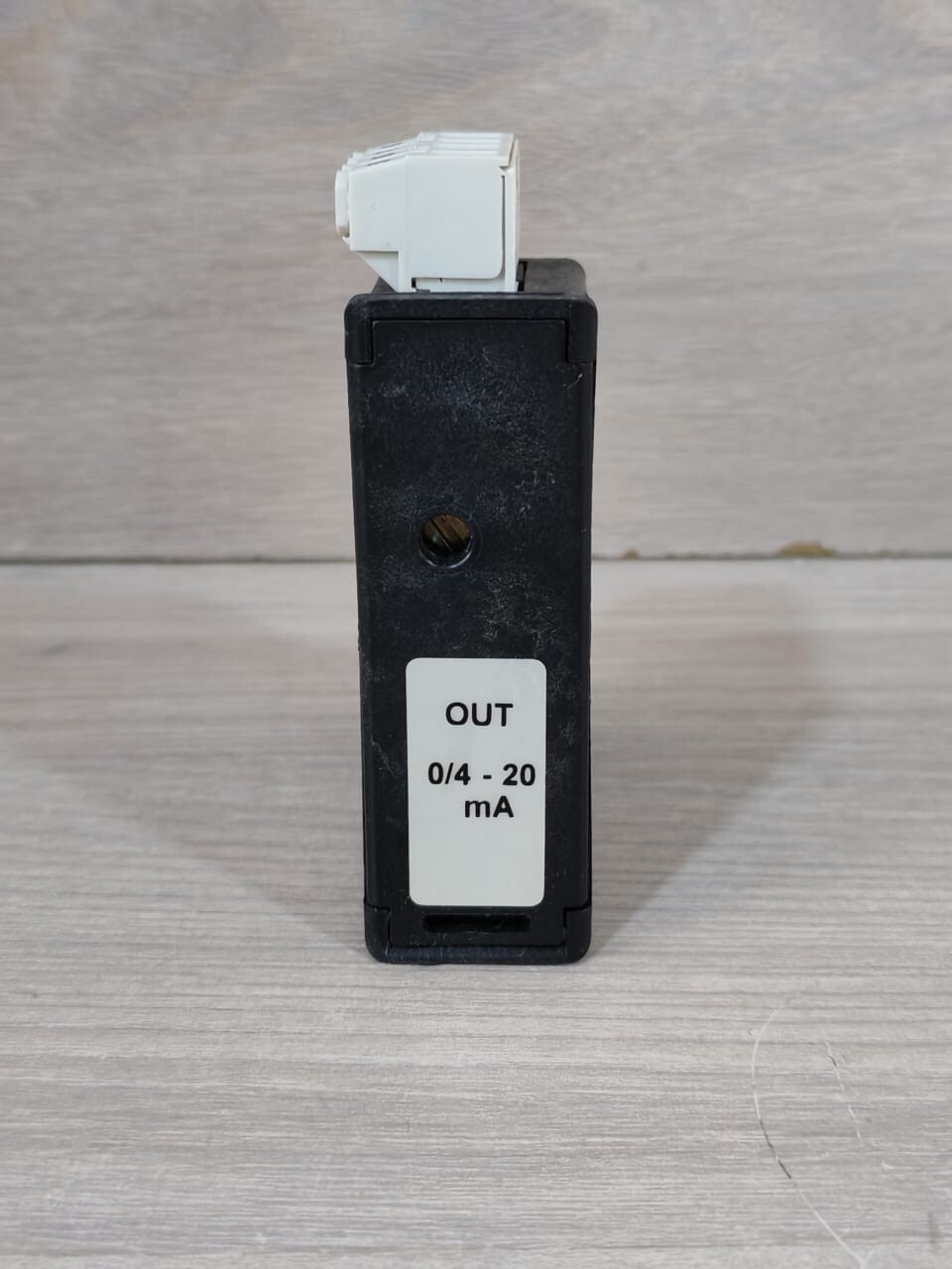 SOCOMEC 0/4-20mA SOCOMEC 48250093 2 ANALOGUE OUTPUTS 0/4-20mA 3