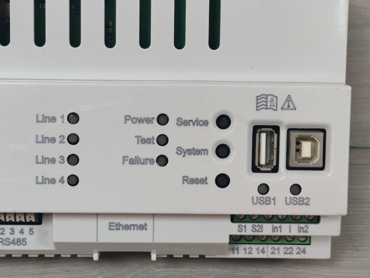 Eaton Z1005.H/Z1000.N EATON CGLine+Web-Controller 400 71 361 055 Software Rev,Level E Z1005.H/Z1000.N 4