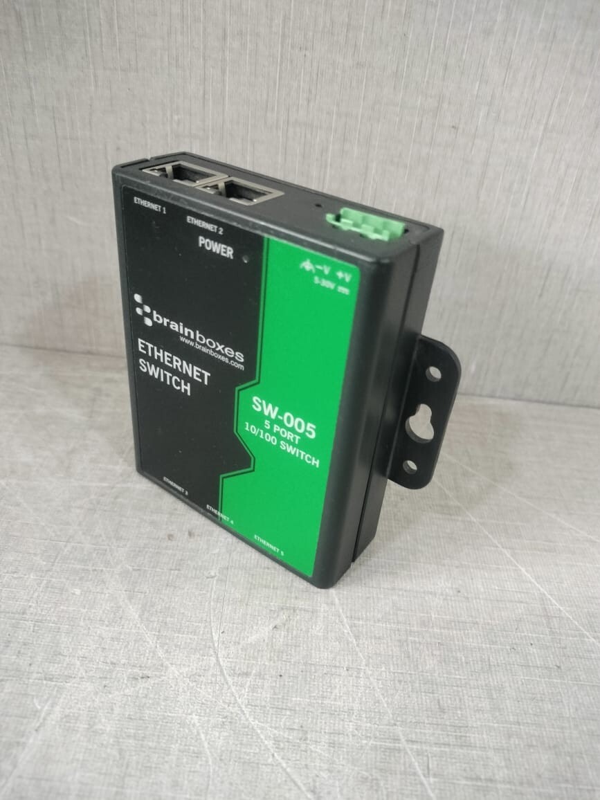 Brain Boxes PORT-10 Brain Boxes SW-005 5 PORT 10-100 ETHERNET SWITCH 5