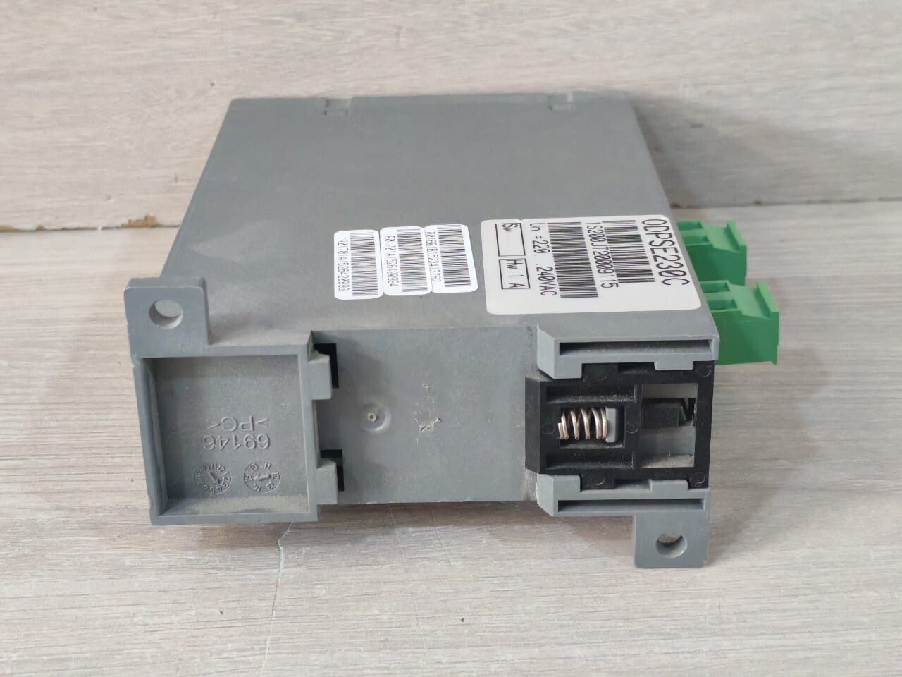 ABB ODPSE230C ABB ODPS DUAL POWER SOURCE ODPSE230C 7