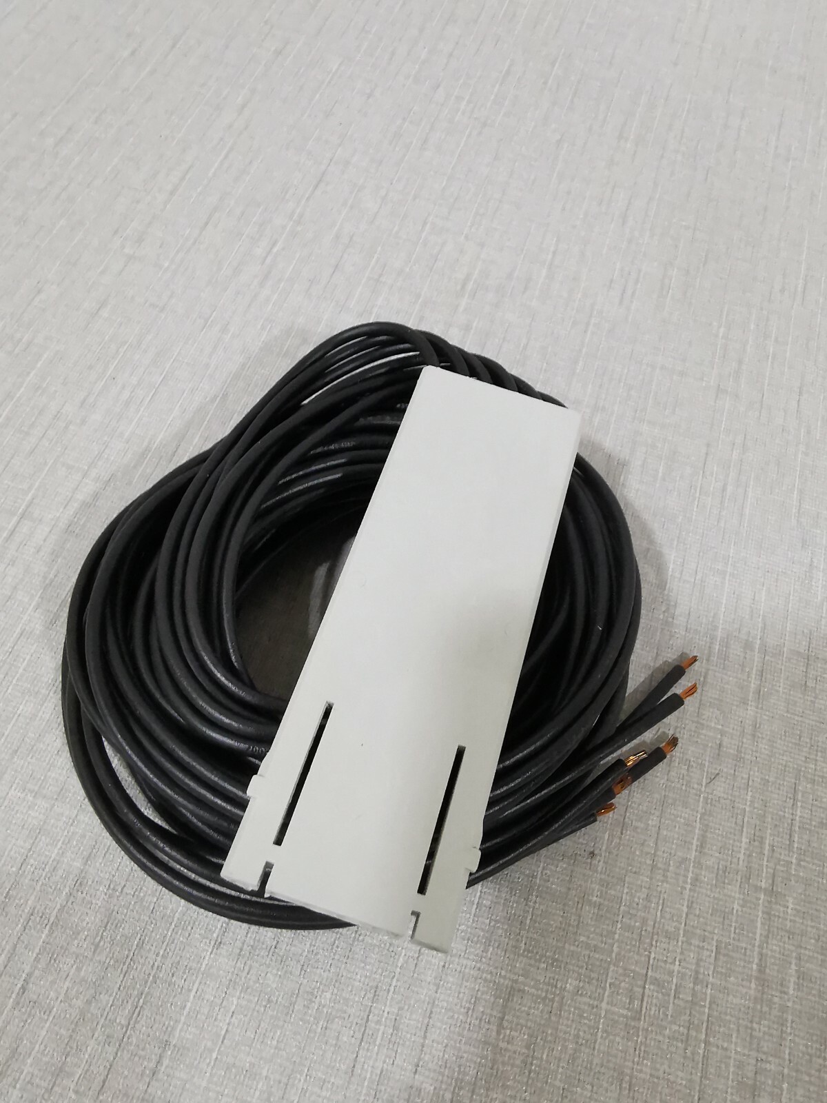 ABB 1SDA044751R1 ABB 1SDA044751R1 AUXILLIARY CONNECTOR 4