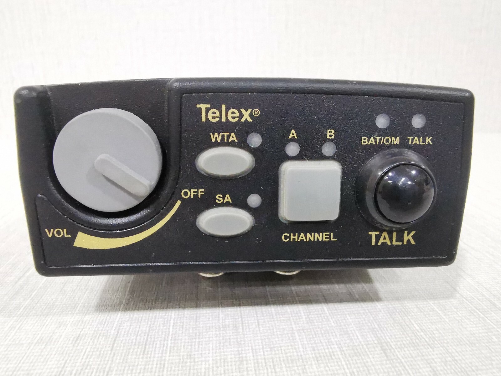 RadioCom TR-800 Wireless Beltpack Transceiver - WITHOUT ANY ACCS