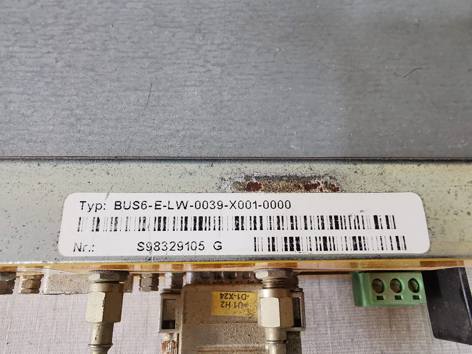 BAUMULLER LW-0039-X001-0000 BAUMULLER BUS 6E BUS6-E-LW-0039-X001-0000 SERVO DRIVE CONTROLLER W/O RS485 8