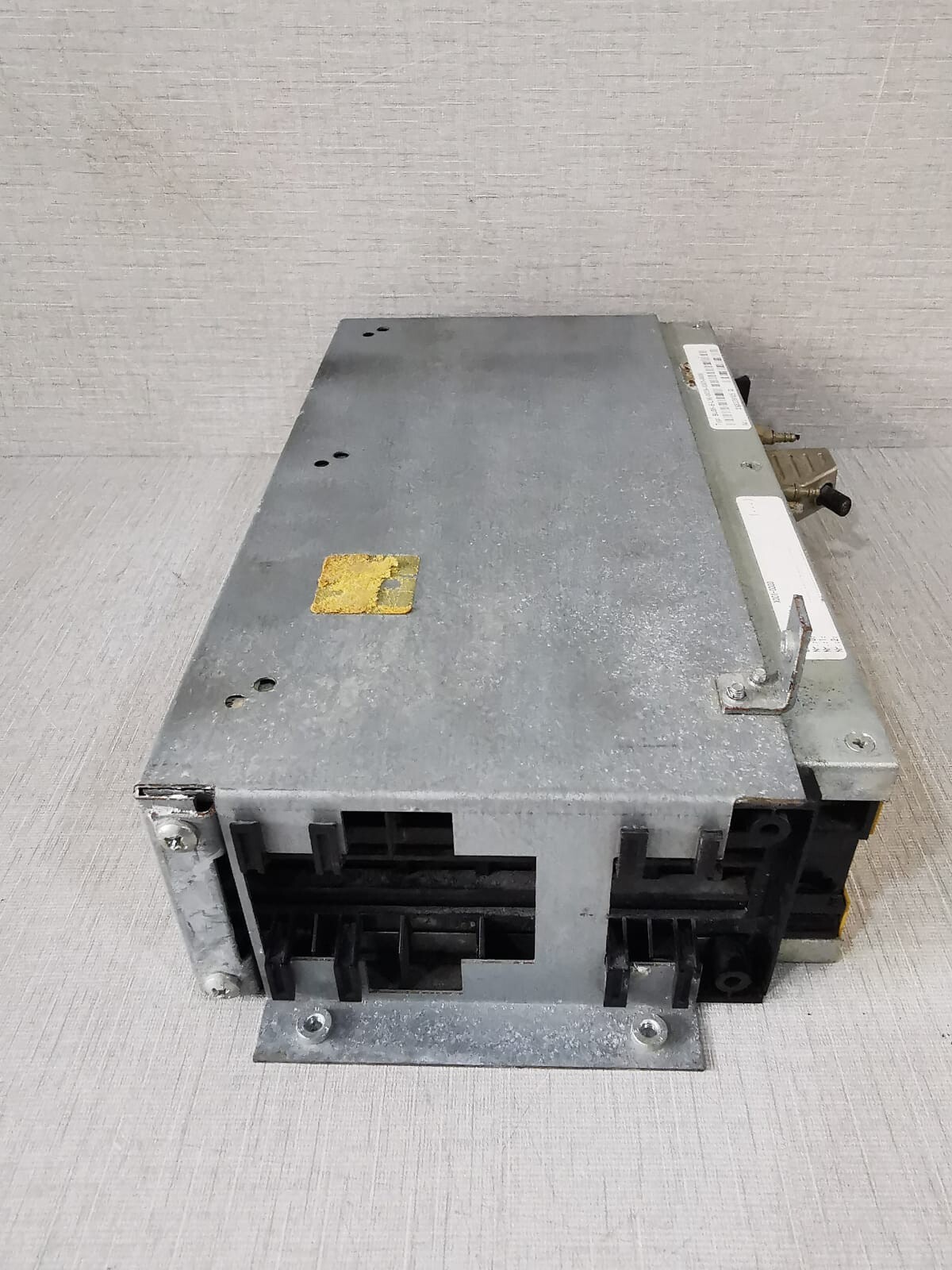 BAUMULLER LW-0039-X001-0000 BAUMULLER BUS 6E BUS6-E-LW-0039-X001-0000 SERVO DRIVE CONTROLLER W/O RS485 10