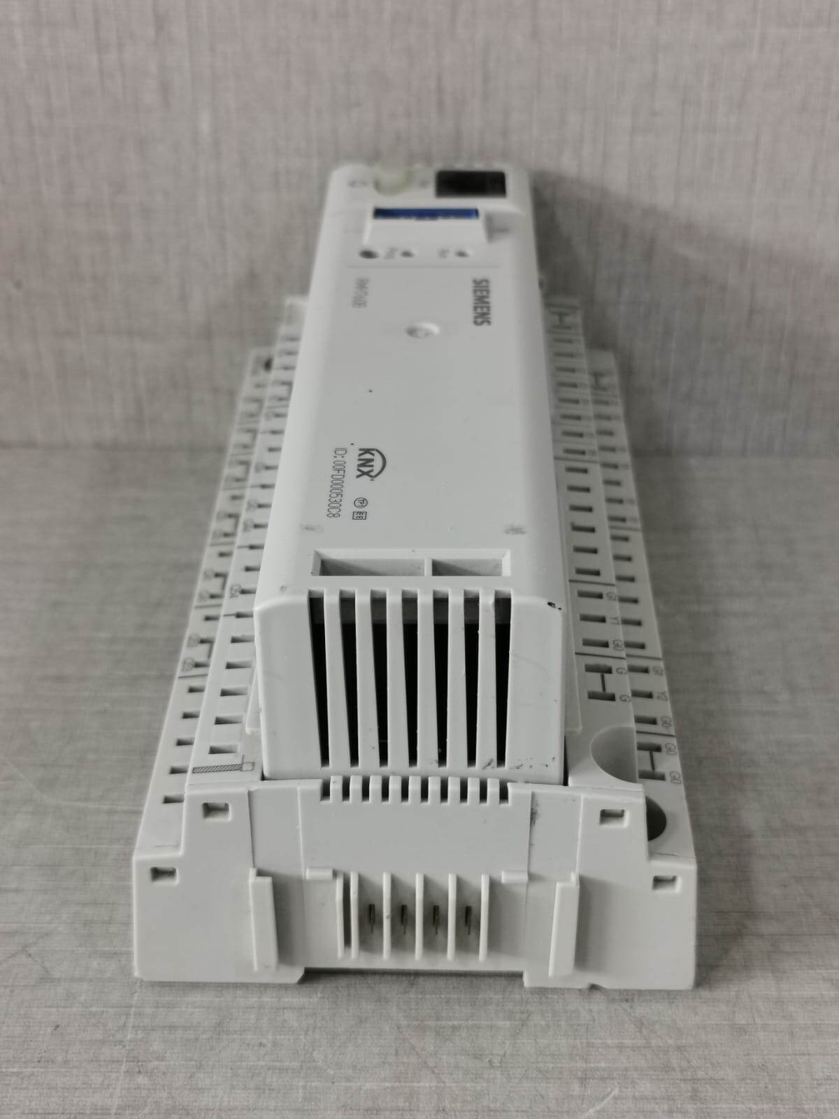 Siemens RMH760B-1 Siemens RMH760B-1 Heating Controller 8