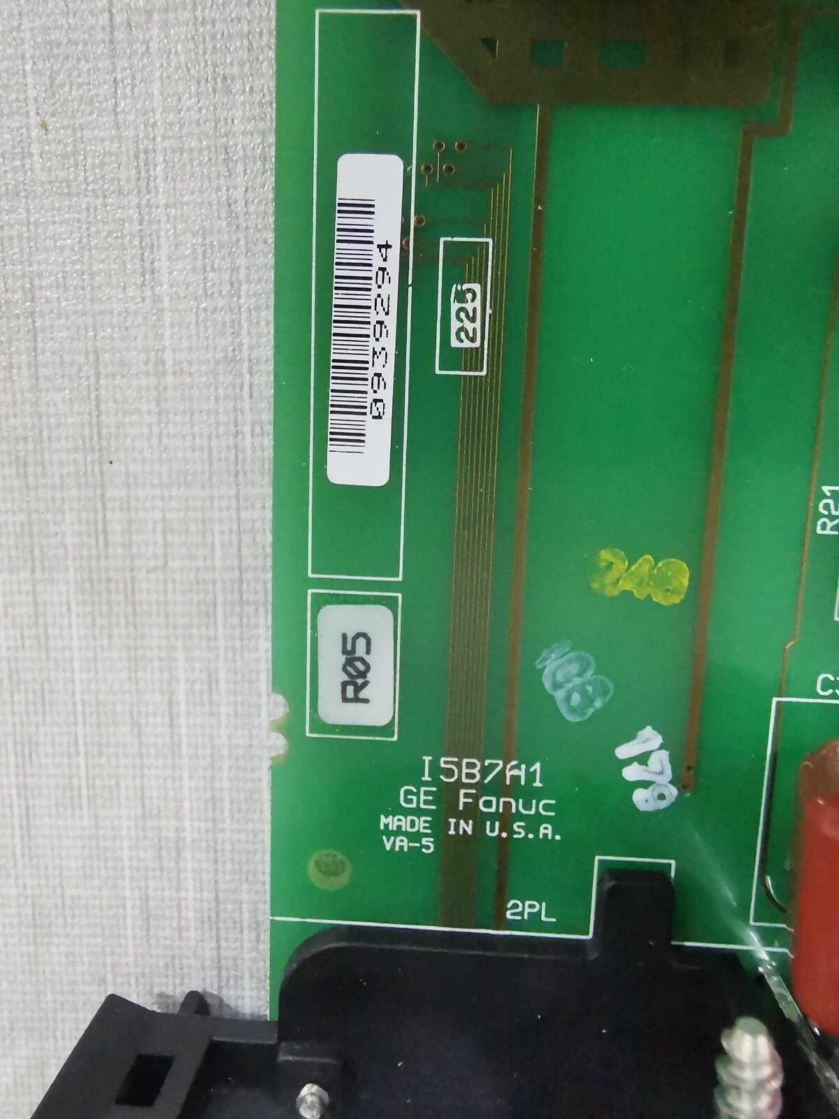 GE IC697MDL240 GE FANUC IC697MDL240 16-point Input Module 2