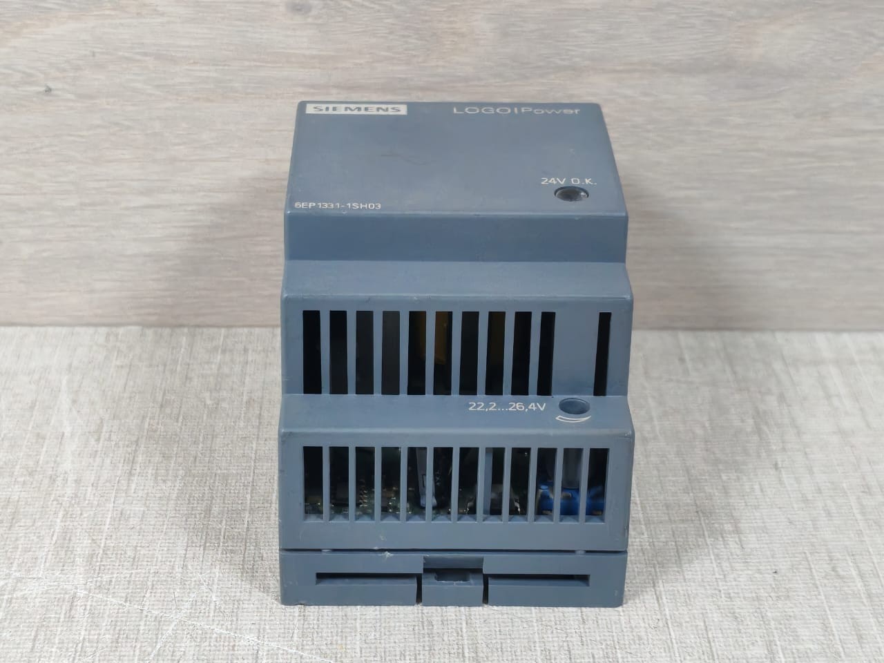 Siemens 6EP1331-1SH03 Siemens 6EP1331-1SH03 LOGO Power Supply 6