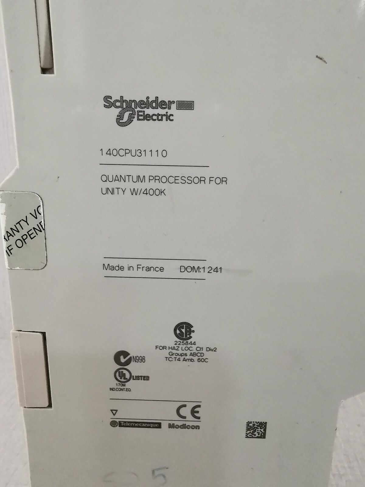 Schneider Electric 140 CPU 311 10 Schneider Electric 140 CPU 311 10 Modicon without cover and broken frame 3