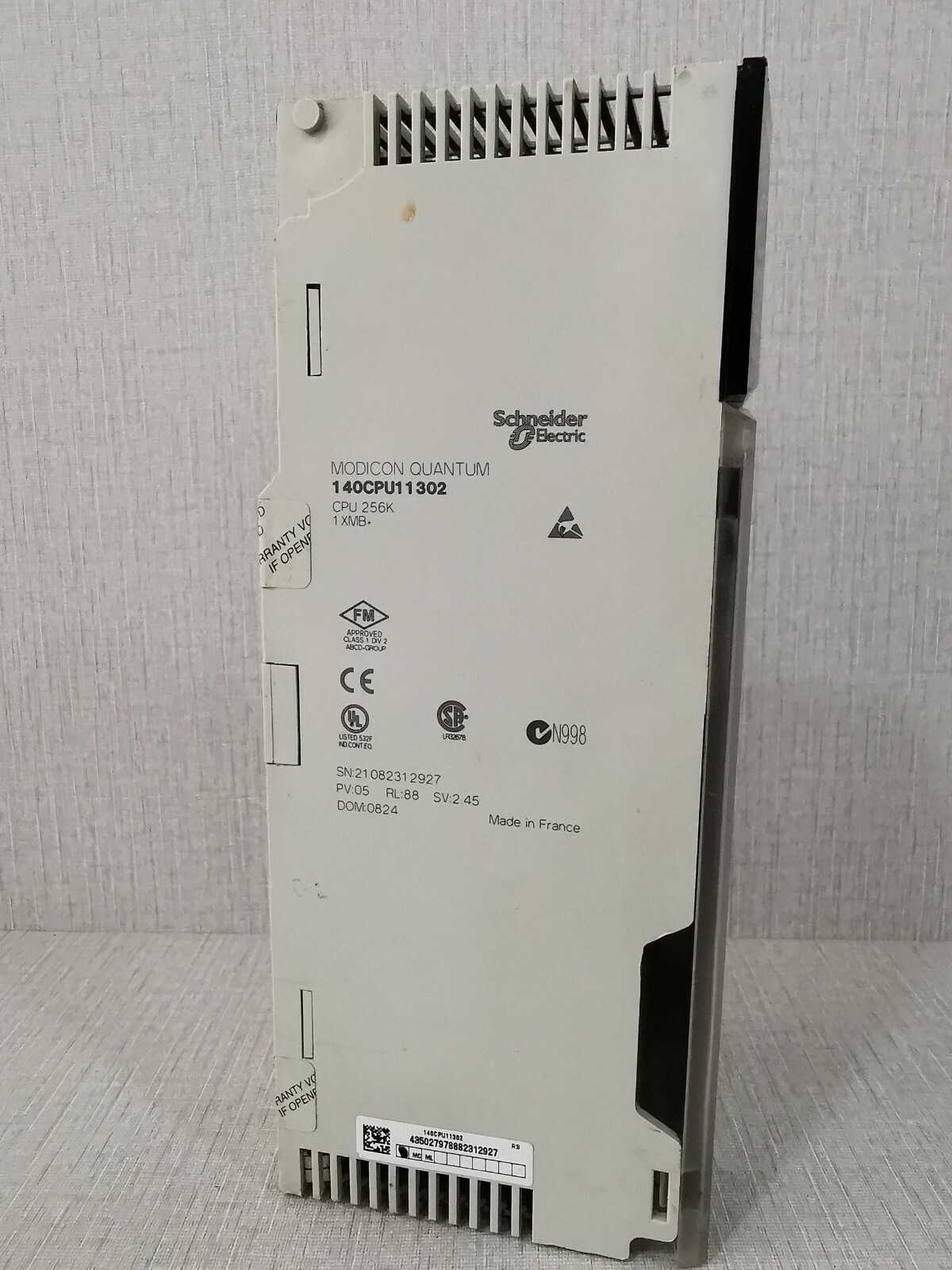 Schneider Electric 140 CPU 113 02 Schneider Electric 140 CPU 113 02 Modicon 2