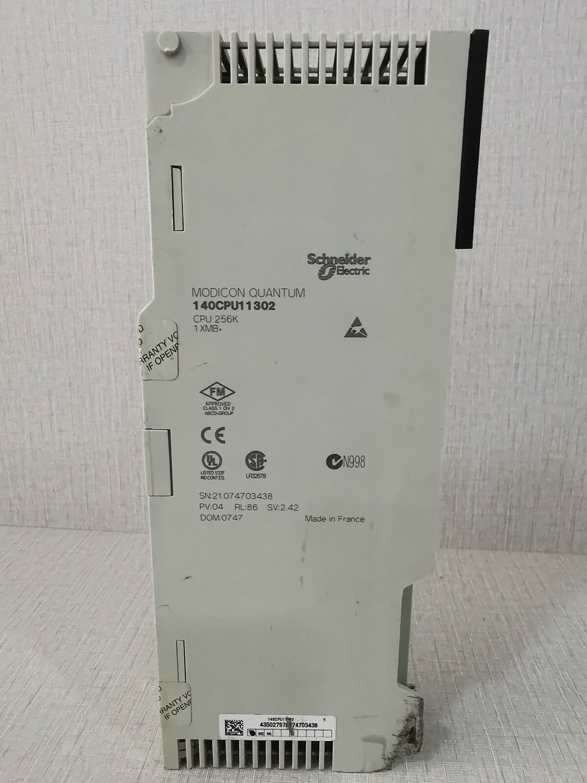 Schneider Electric 140 CPU 113 02 Schneider Electric 140 CPU 113 02 Modicon 3