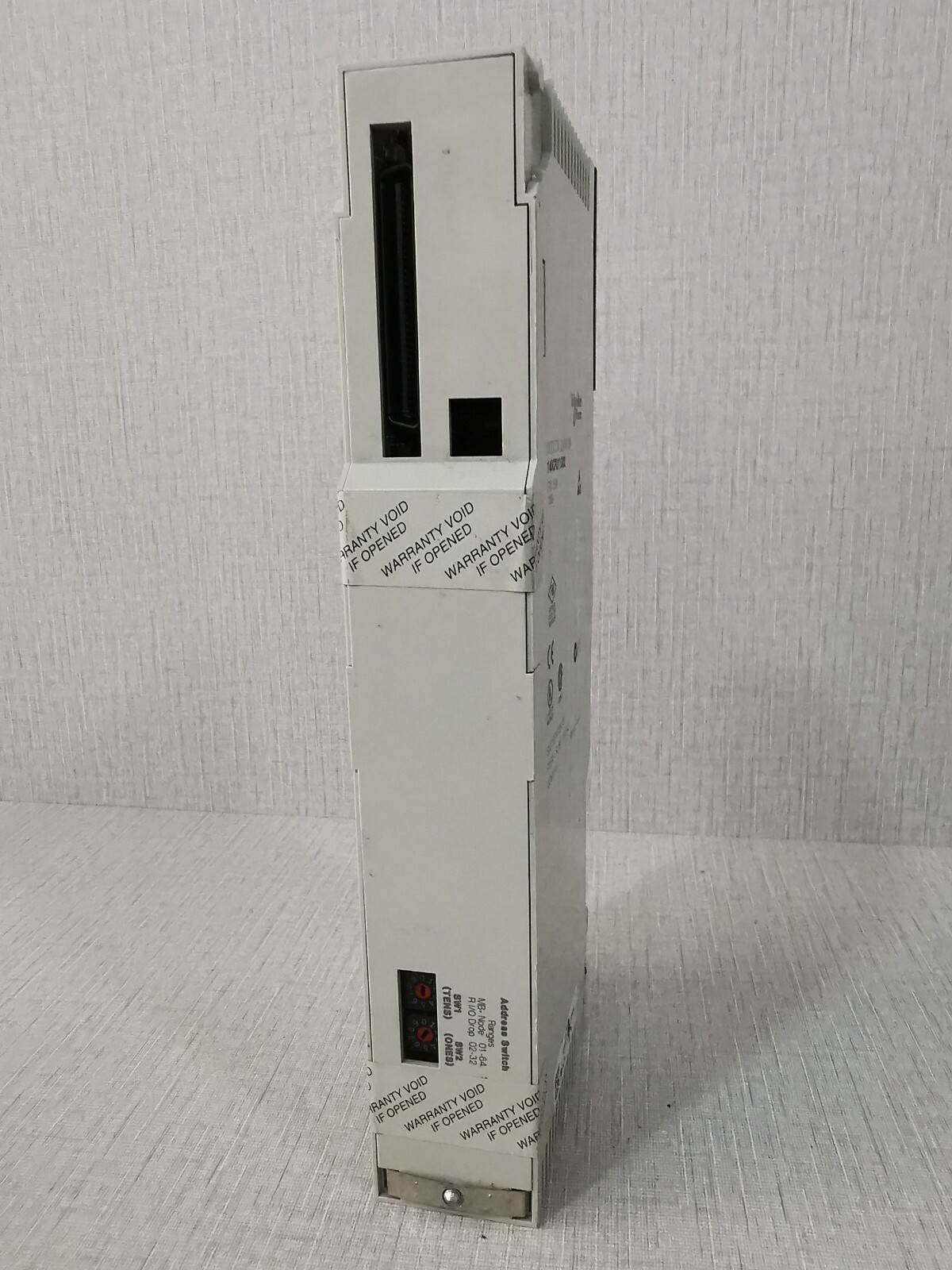 Schneider Electric 140 CPU 113 02 Schneider Electric 140 CPU 113 02 Modicon 5
