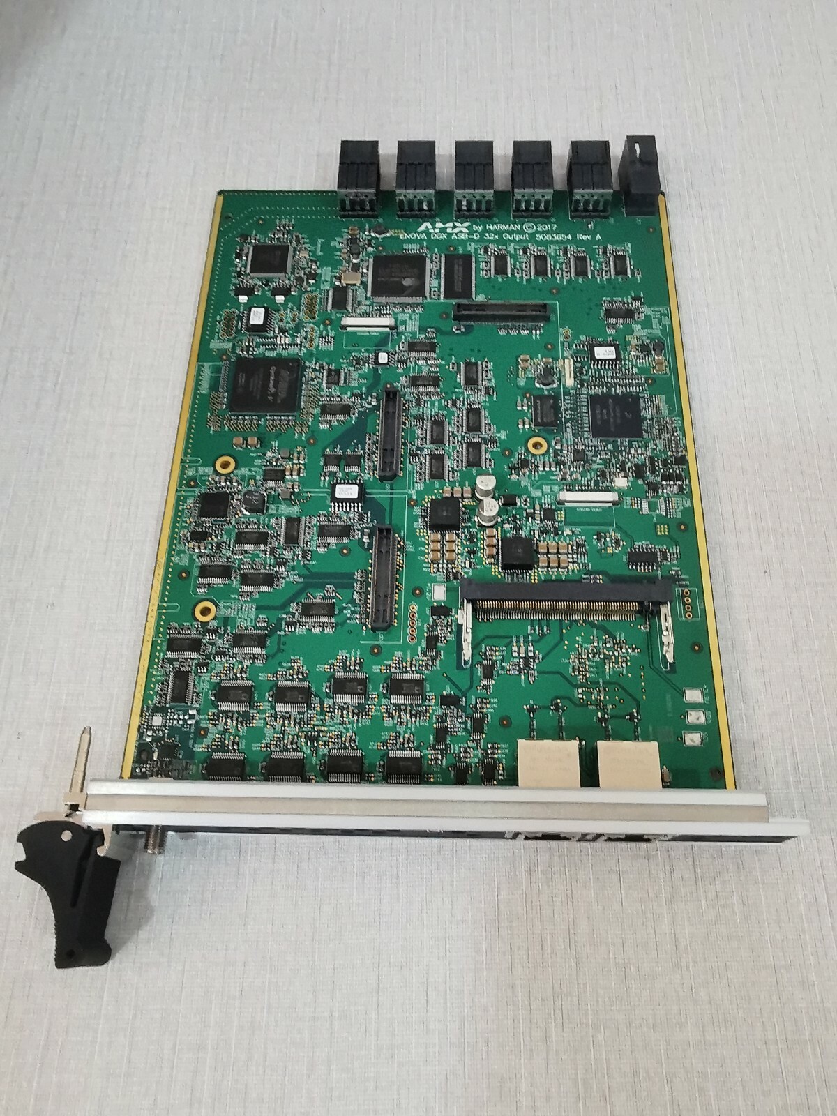 AMX FG1061-864FX ENOVA DGX ASB-D 32x Output 5083654 Rev A