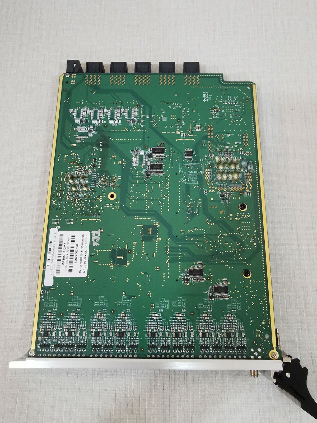AMX 50-1058-722 AMX MA1058-712MX ENOVA DGX 32/64 Output 50-1058-722 Rev C 7