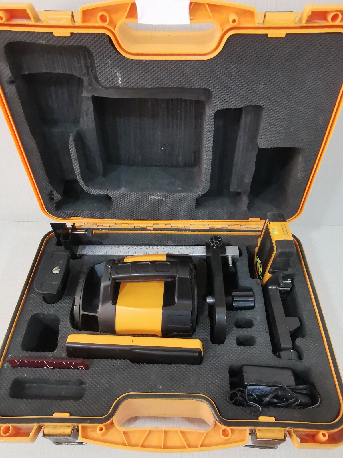 QEO FENNEL FR 45 QEO FENNEL FR 45 LASER RECIEVER 2