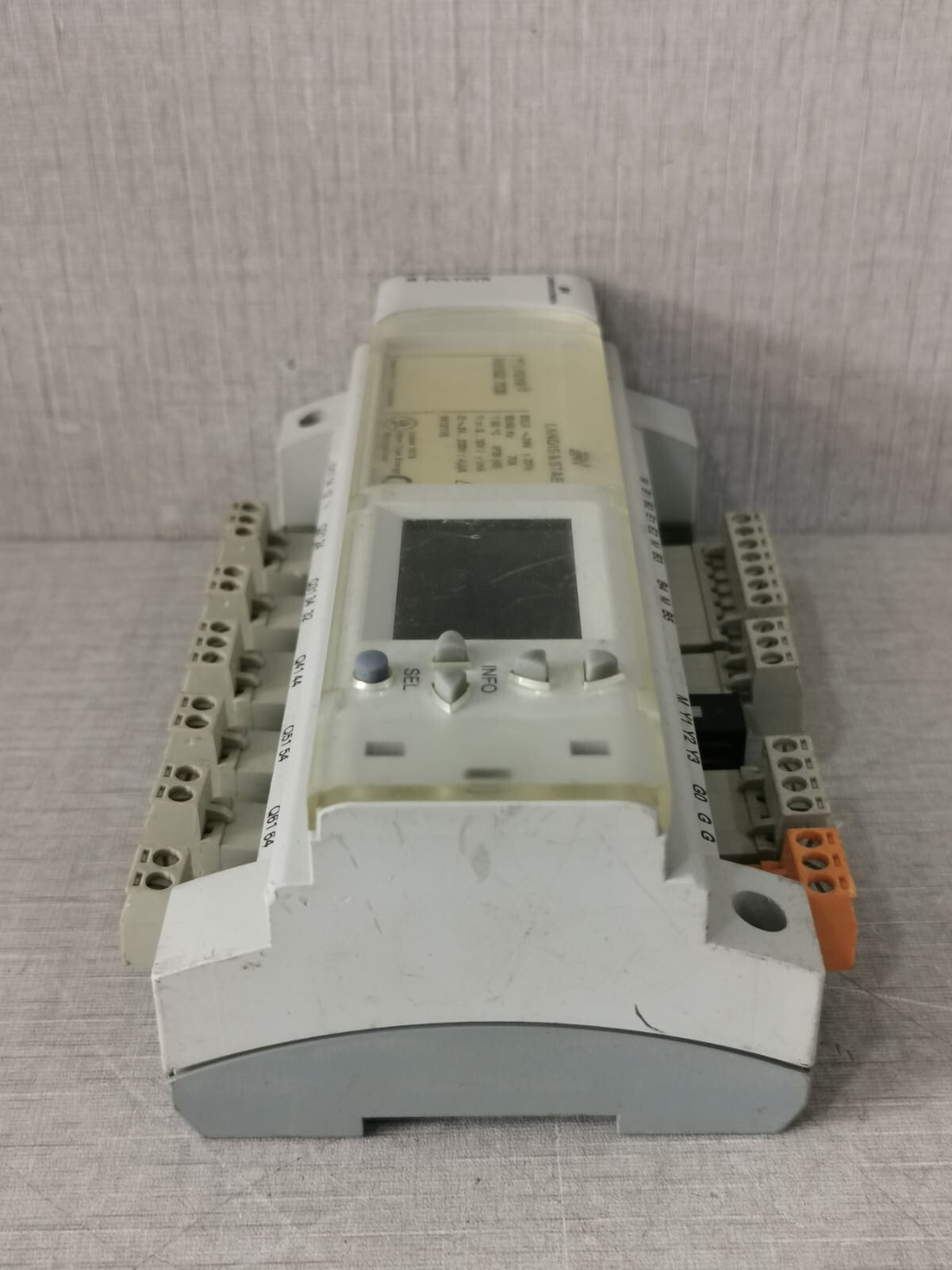LANDIS & STAEFA RWX62.7036 LANDIS & STAEFA Polygyr RWX62.7036 Universal Controller 7