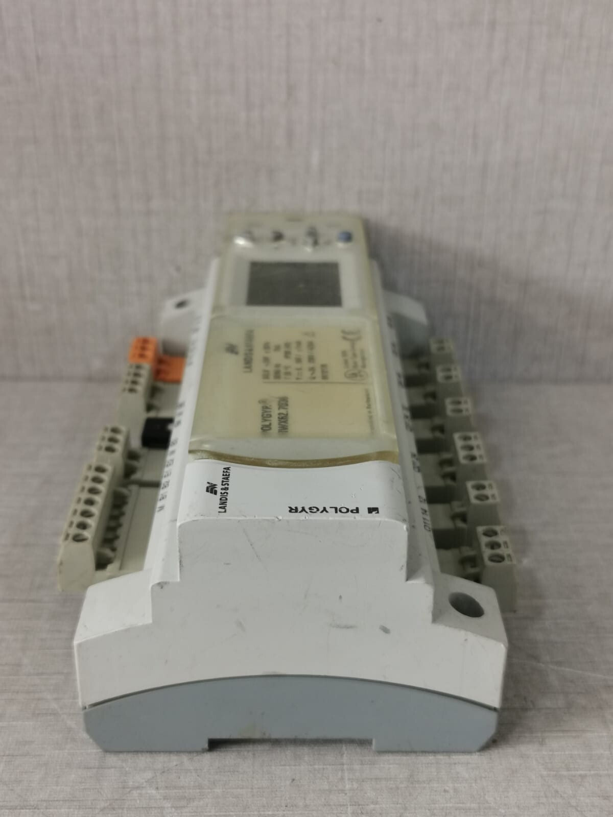 LANDIS & STAEFA RWX62.7036 LANDIS & STAEFA Polygyr RWX62.7036 Universal Controller 8
