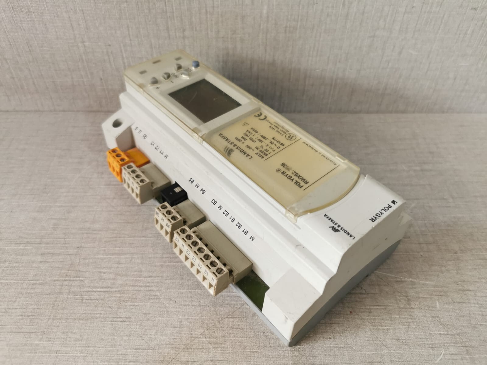 LANDIS & STAEFA RWX62.7036 LANDIS & STAEFA Polygyr RWX62.7036 Universal Controller 9