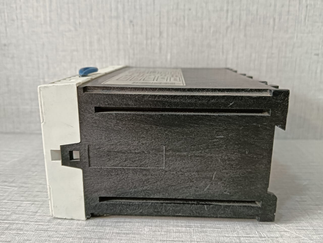 SICK LCUX1-400 SICK LCUX1-400 LIGHT CURTAIN SAFETY RELAY 6