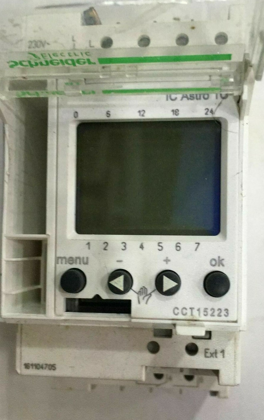 Schneider Electric CCT15223 Schneider Electric CCT15223 2