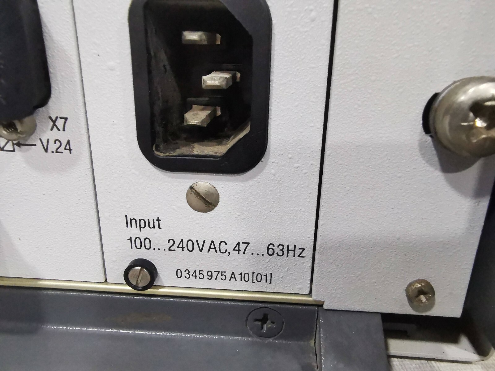 ABB WSD 50 ABB WSD 50 SYMPHONY INPUT 100-240VAC.47 63Hz -W/O ANY ACCESSORIES 4