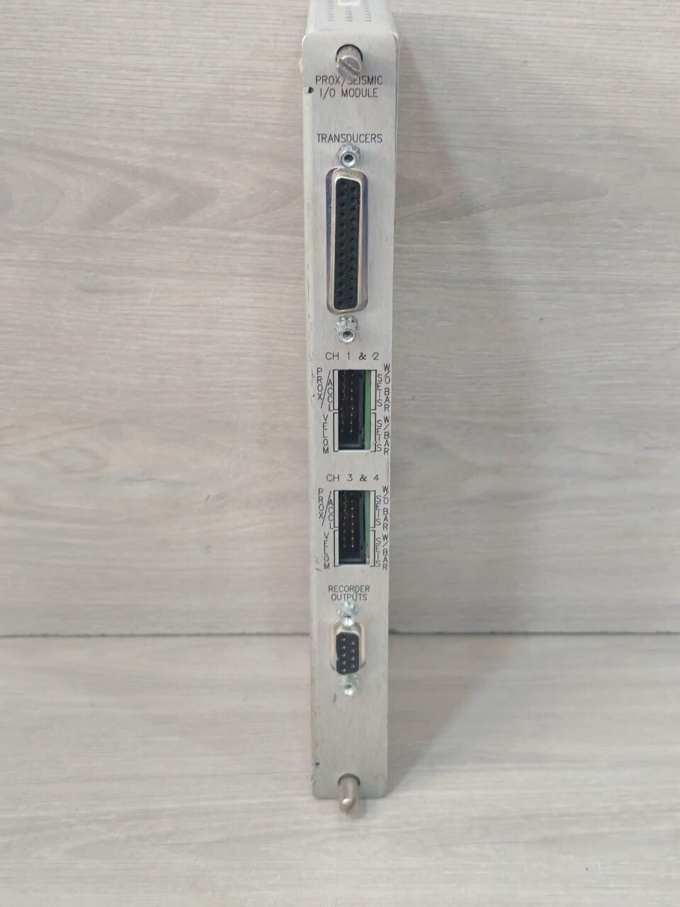 Bently Nevada 128240-01 BENTLY NEVADA 128240-01 PROX / SEISMIC I/O MODULE 3