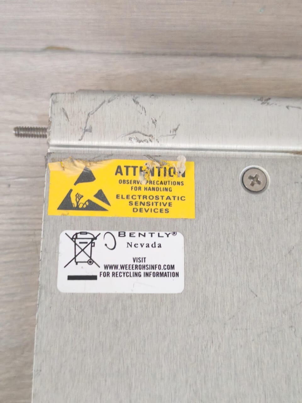 Bently Nevada 128240-01 BENTLY NEVADA 128240-01 PROX / SEISMIC I/O MODULE 8