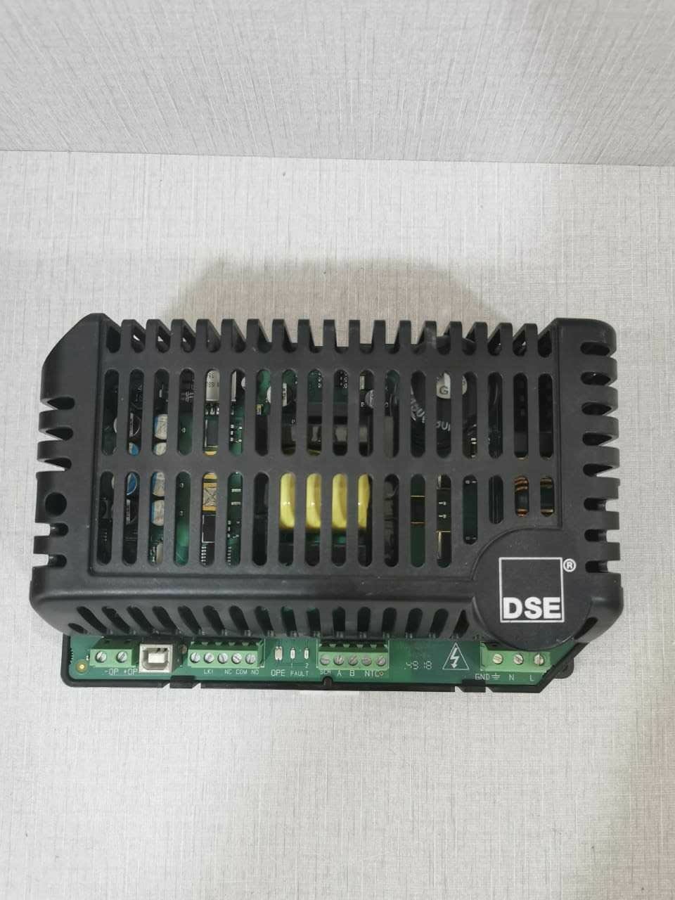 DSE 9470-006-01 DSE 9470-006-01 Intelligent Battery Charger 4